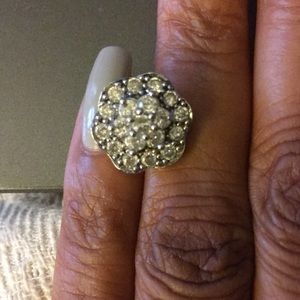 Beautiful Gold-Tone Single Diamond Cluster Earring